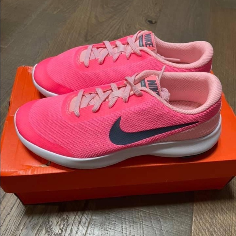 Nike Big Girl Shoes